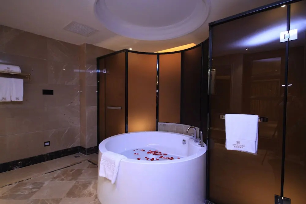 Stars Bay Hotel