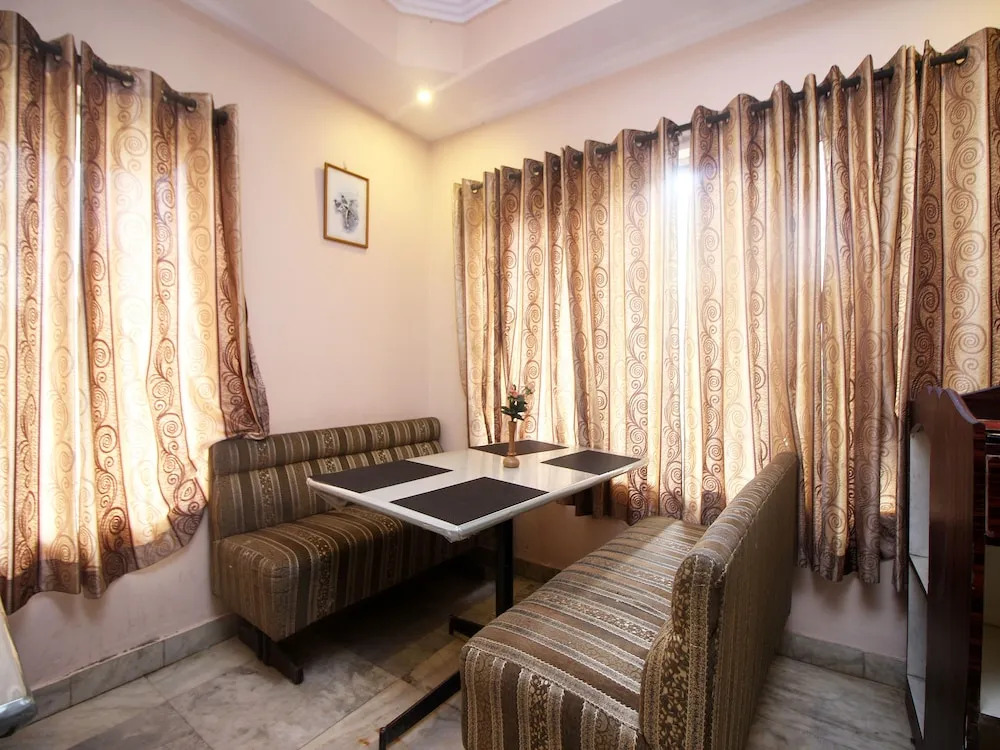 Hotel New Rajdarshan