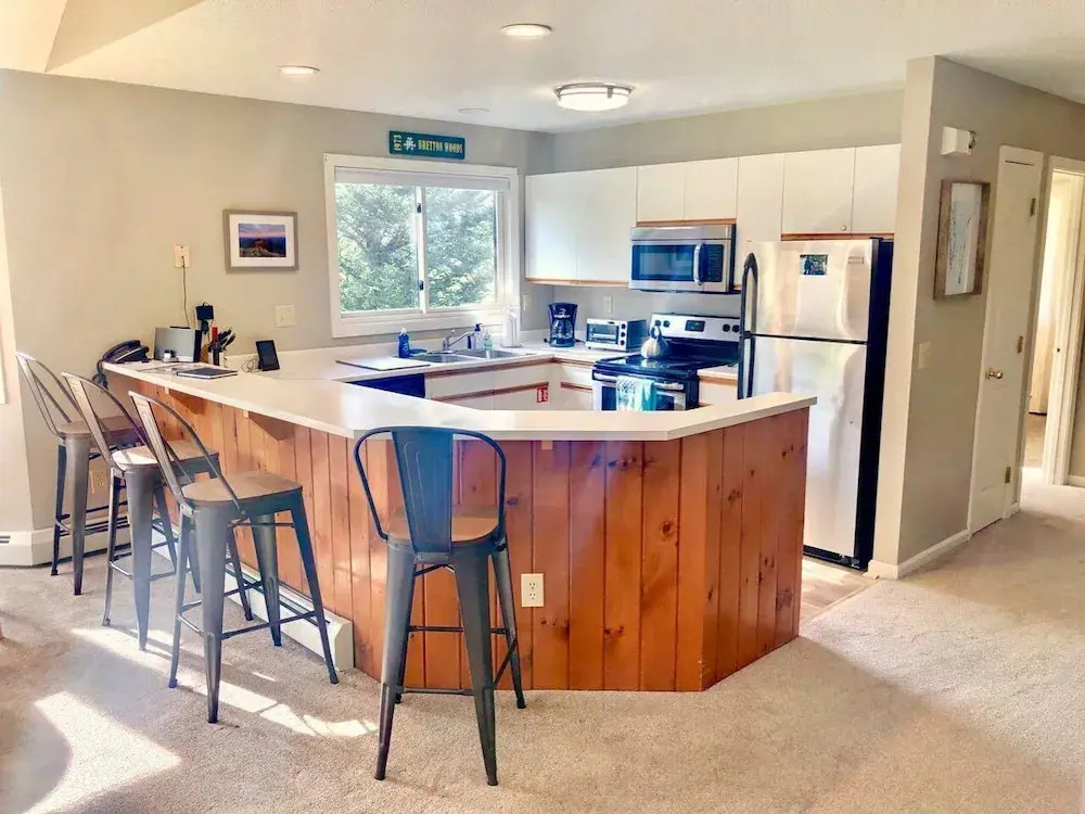 FV16 Fairway Village Condo