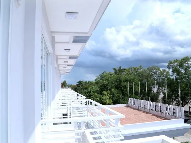 Mekong Dolphin Hotel