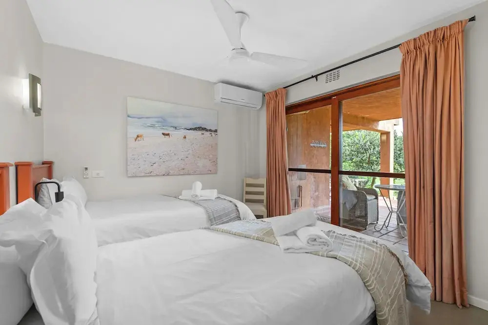 San Lameer Villa Rentals 2534