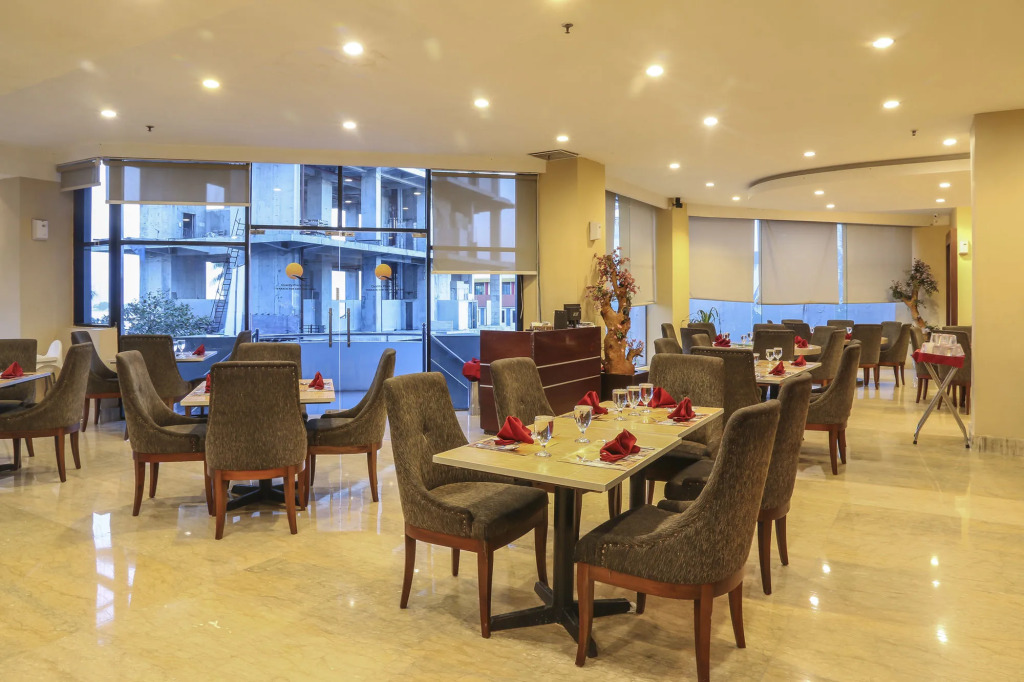 Almadera Hotel Makassar