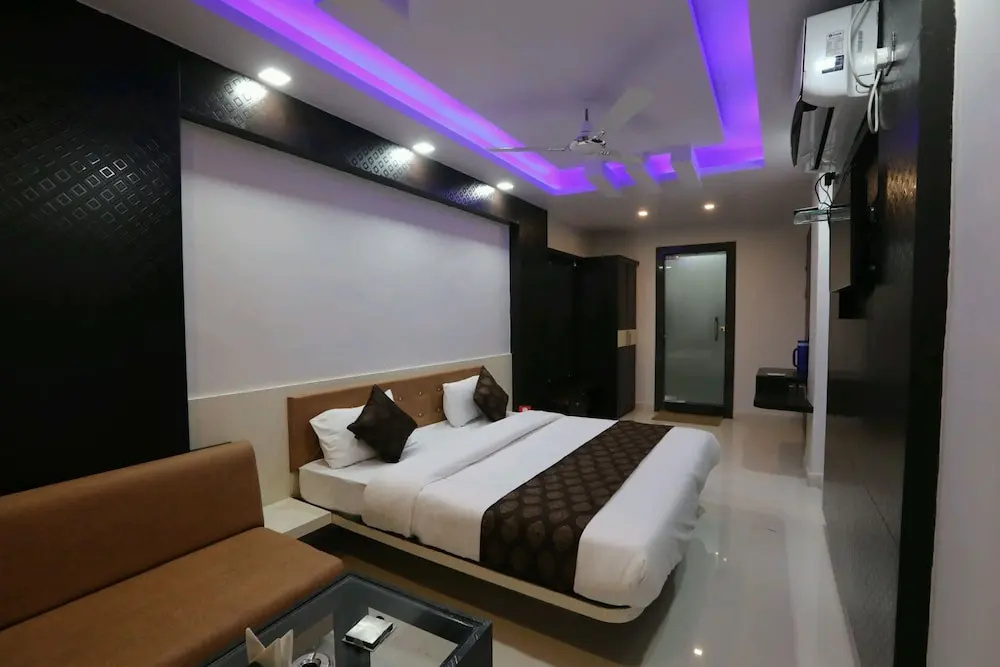 Collection O 3995 Hotel Shree Kishan Palace