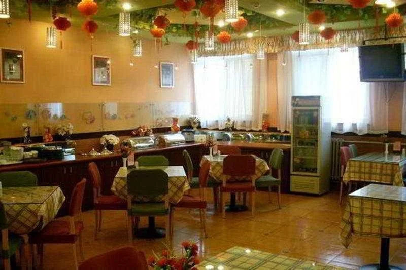 Home Inn Hanguang Men Small Goose Pagoda
