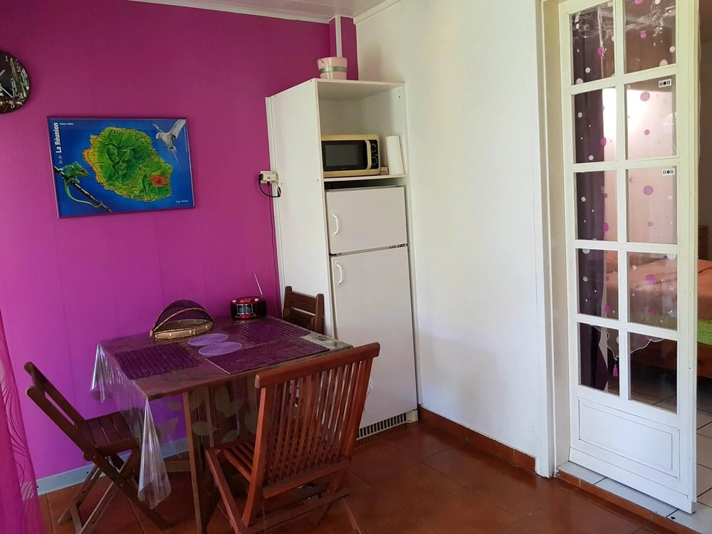 Studio in St-benoit, With Wonderful Mountain View, Pool Access, Enclos