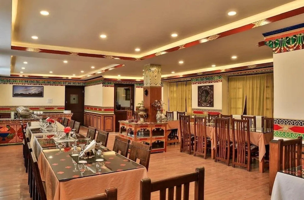 Hotel Lotus