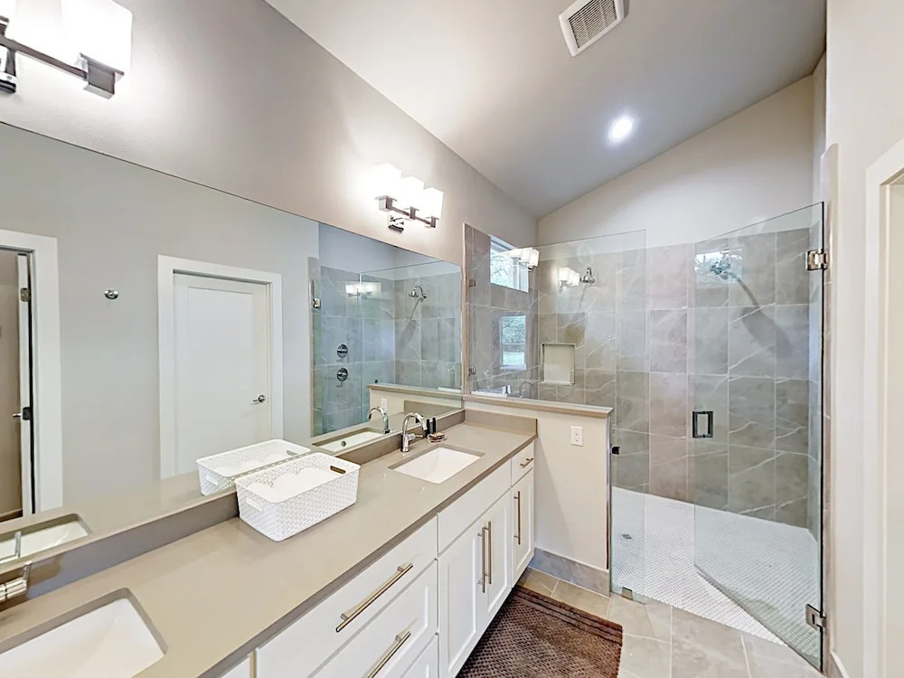 305 Spicewood - 3 Br Home