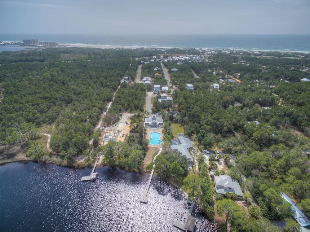 Prime Locale - 3 Br Home