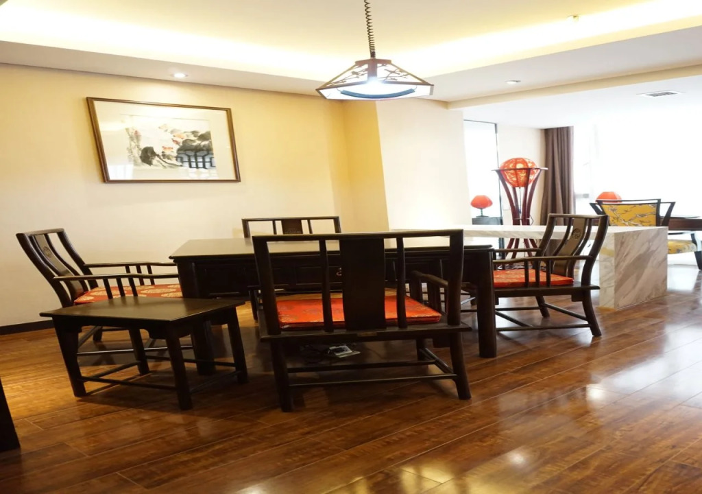 Chengdu Robin Hotel