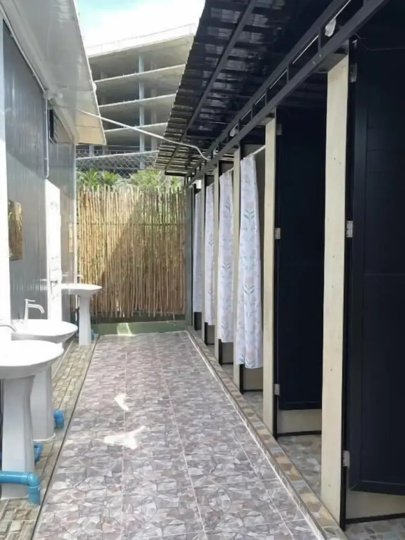 Summer Club and Hostel Ao Nang