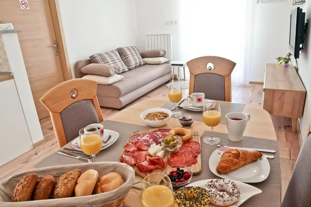 Apartment Komljenovic