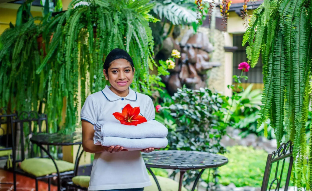 Hotel Las Camelias Inn by AHS