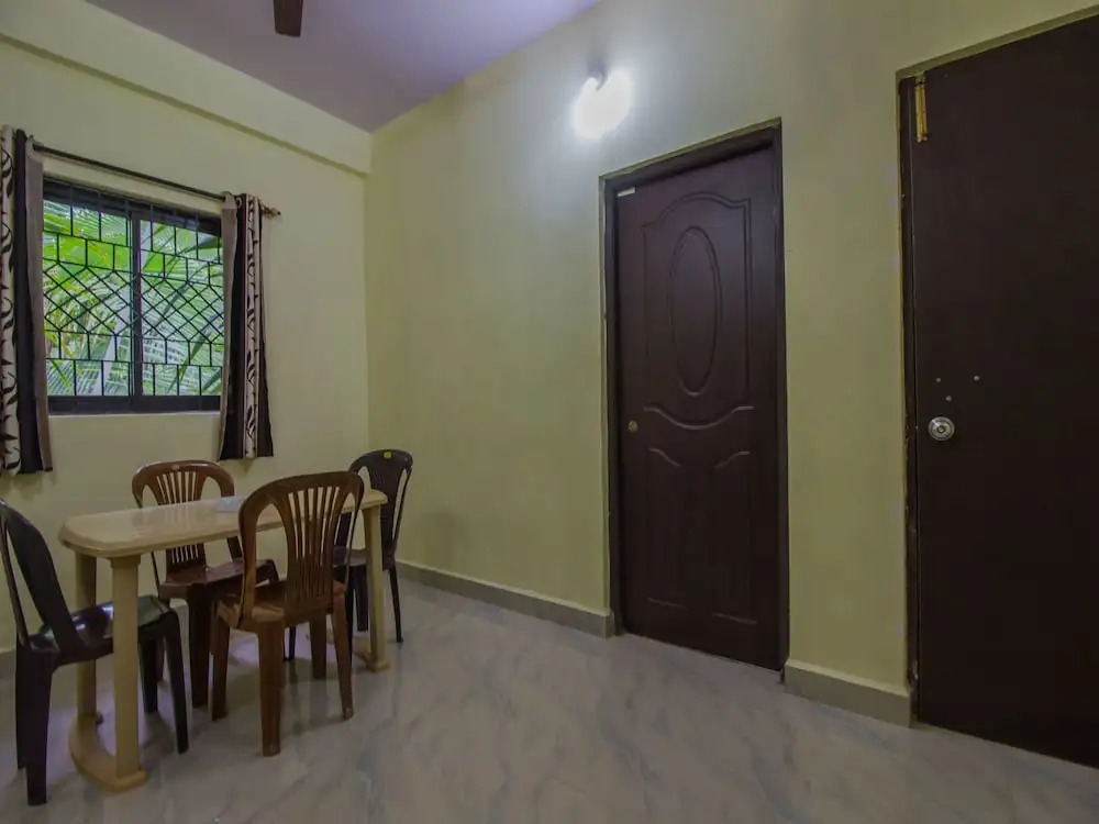 OYO 15489 Home Field View 1BHK Calangute