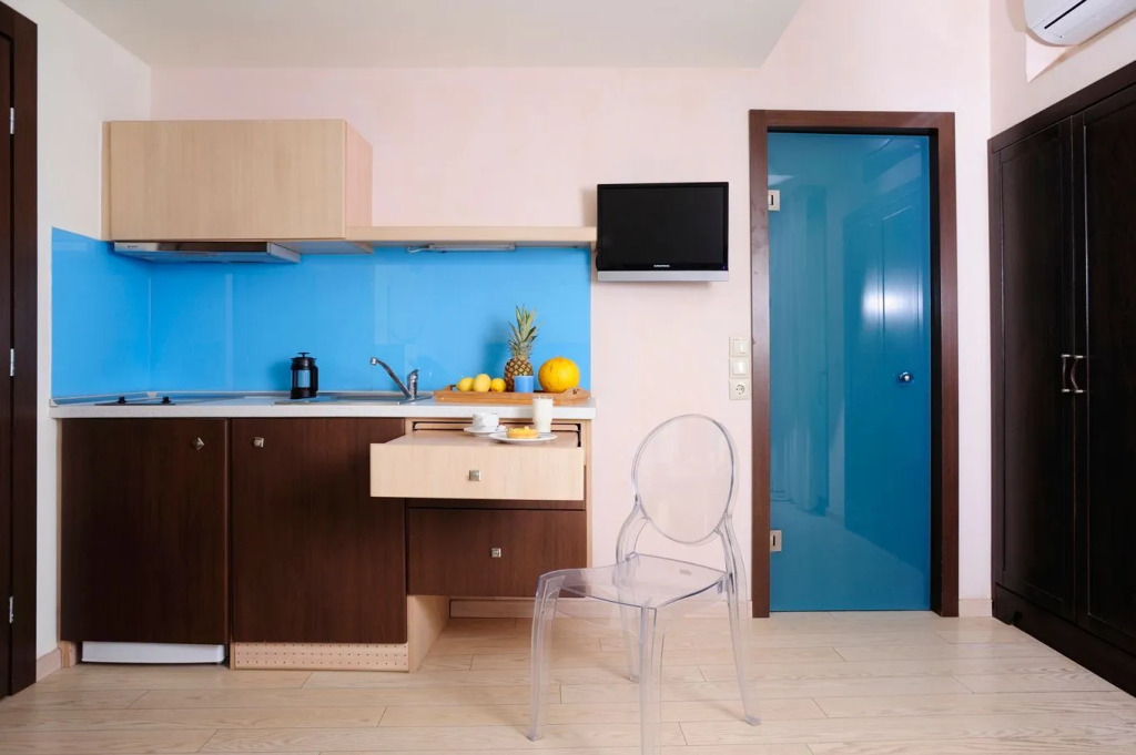 Steris Elegant Beach Hotel