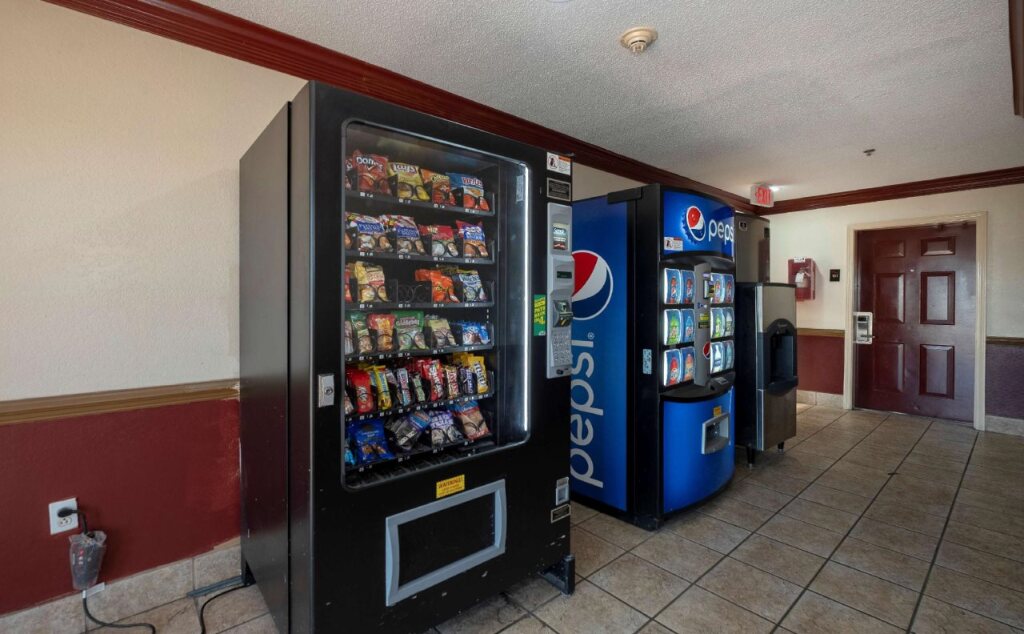 Red Roof Inn & Suites Pensacola-NAS Corry
