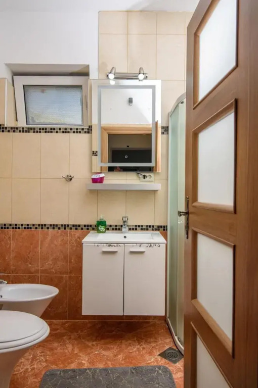 Modern Apartment in Arbanija with Hot Tub