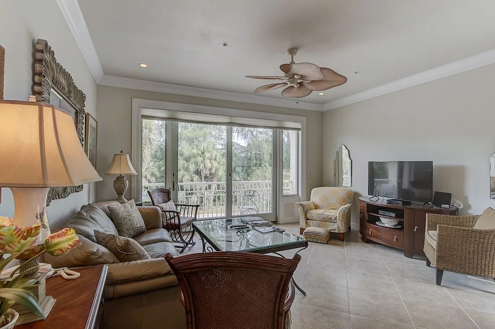 534 Avanti Villa on Grand Canal 4 Bedrooms 3 Bathrooms Townhouse
