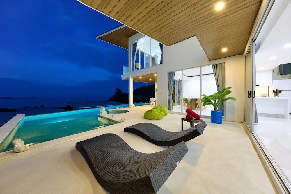 Villa Iroxa with Panoramic Sea View