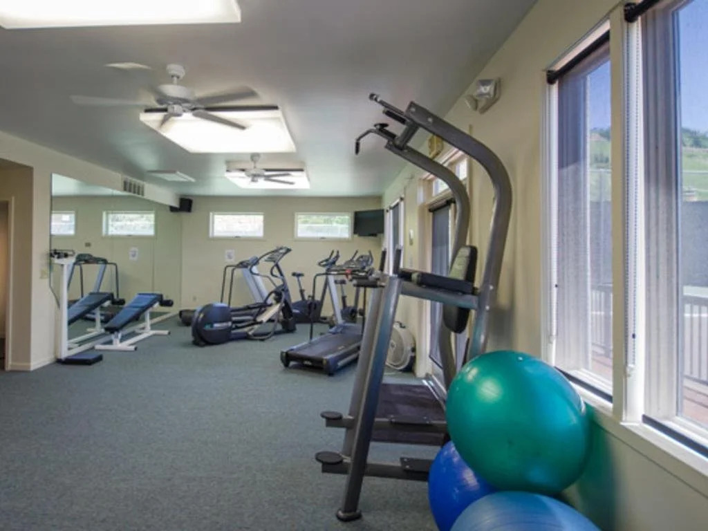 Storm Meadows Club B Condominiums