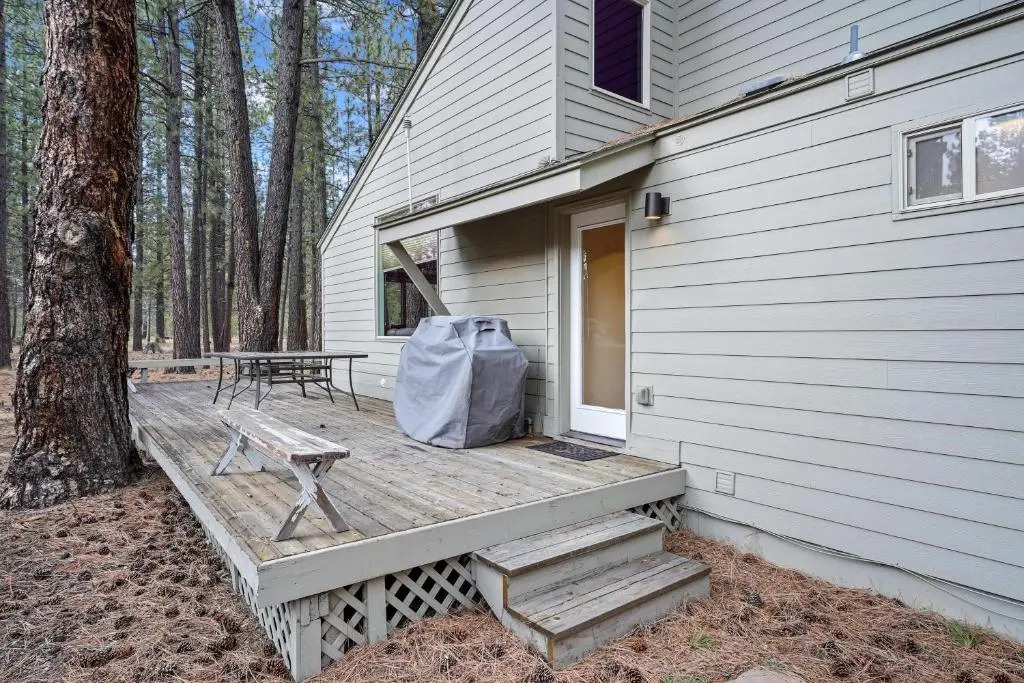 2 Landrise-AC-Hot Tub-4BR/2BA
