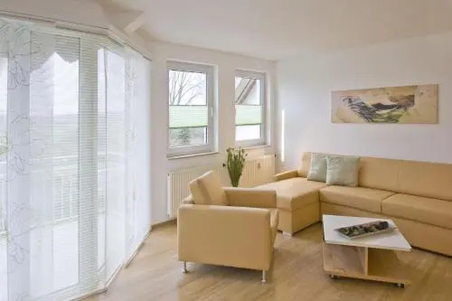 Strandhaus Mönchgut Bed & Breakfast Lobbe