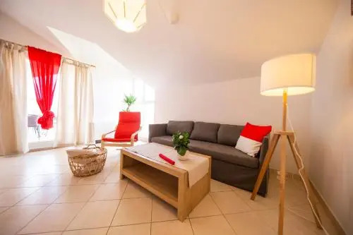Apartments Leonarda