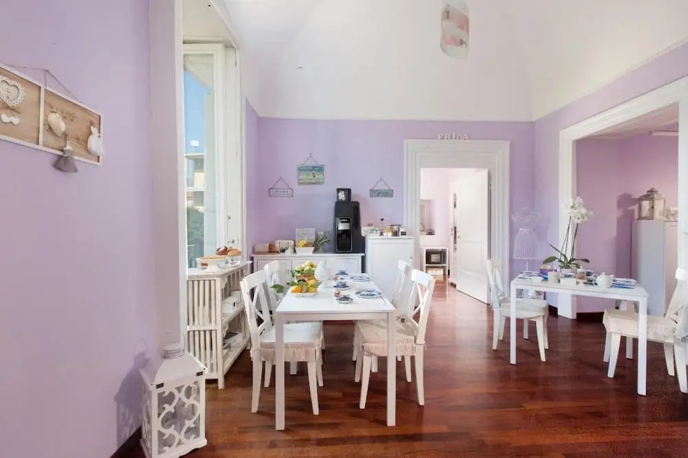 Caluga House