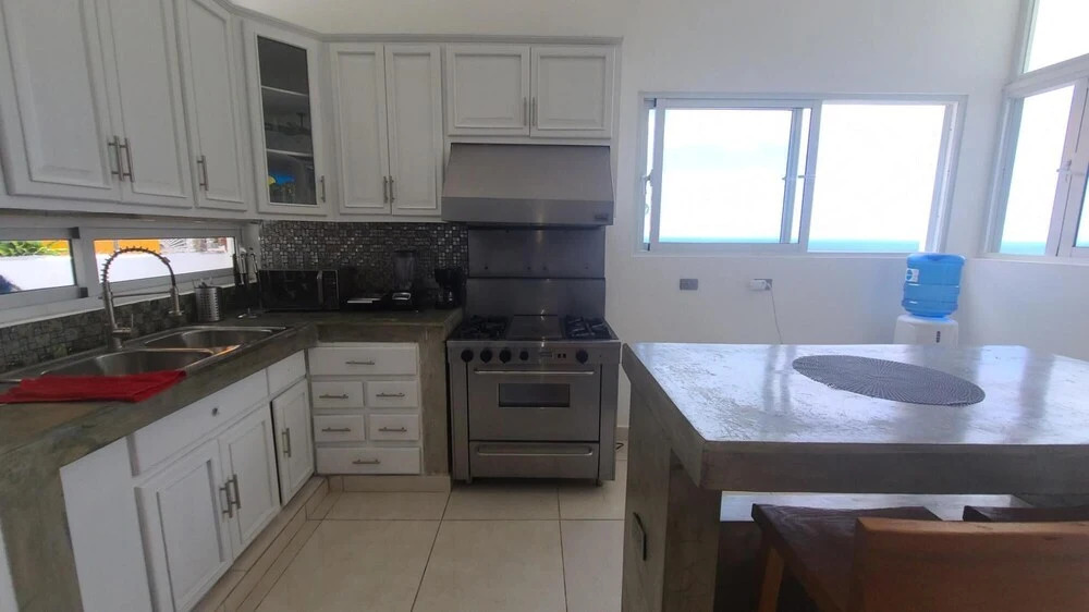Sosua Mountain top Ocean View Mansion Great for pa