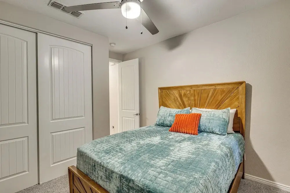 Pet-friendly LHC Home w/ Temp-controlled Pool!