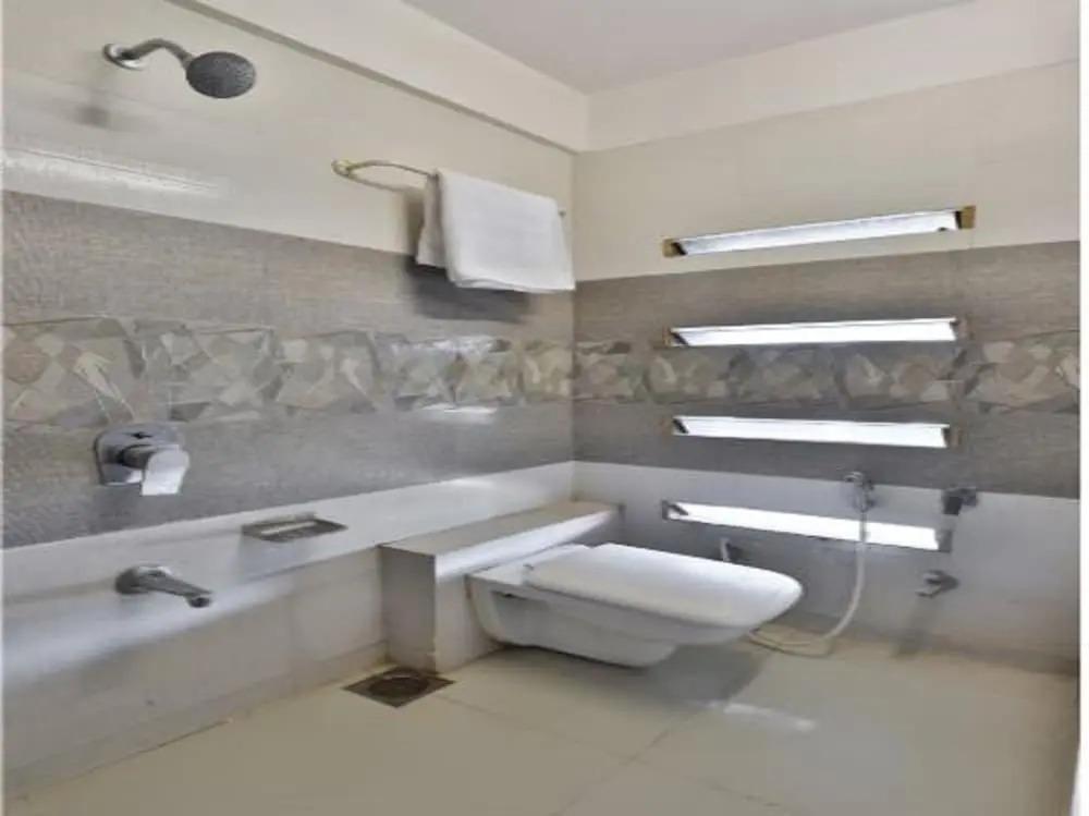 Hotel Tirupati - Ahmedabad