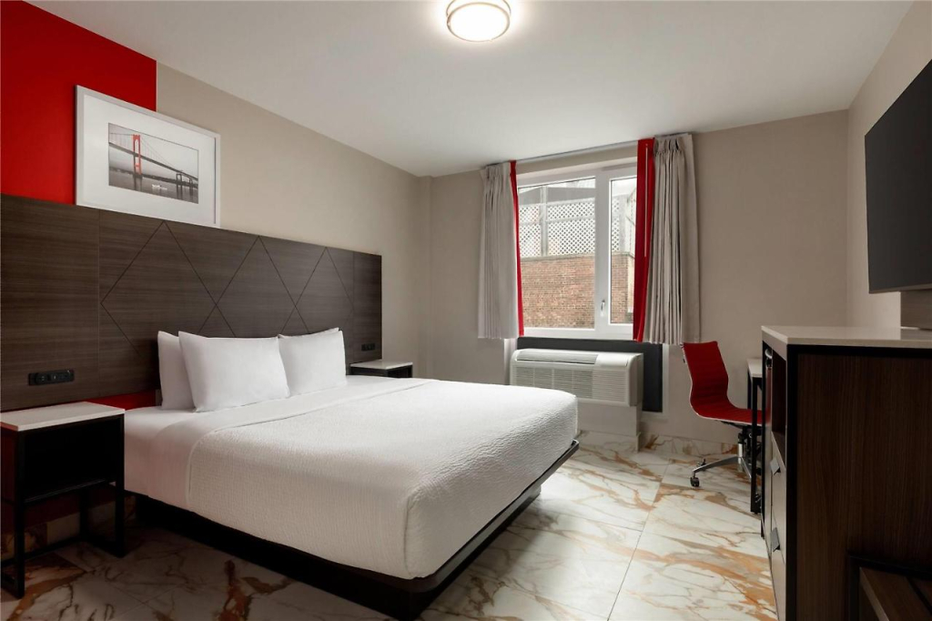 Ramada By Wyndham Brooklyn Empire Blvd