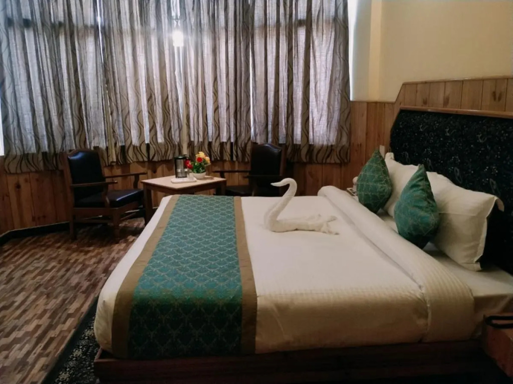 Hotel Yak