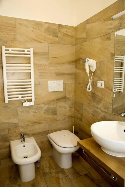 Vatican Comfort Suites