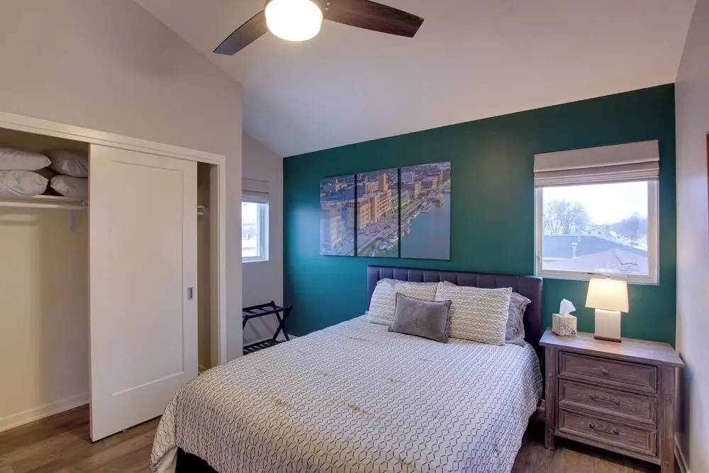 Green Bay Getaway Near Lambeau Field & Resch
