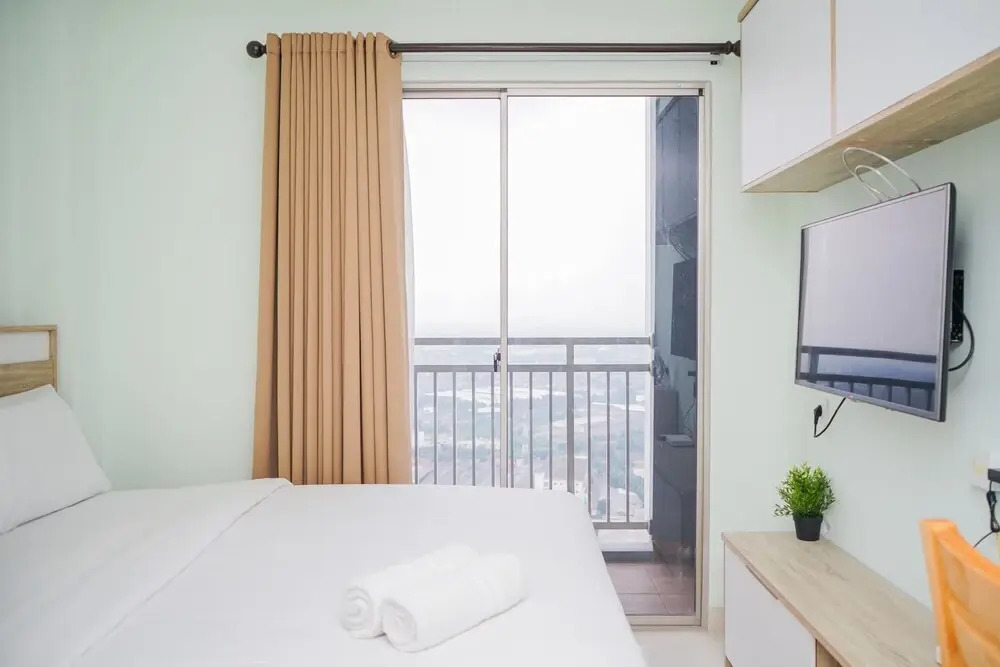 Fully Furnished Best Living Studio Springwood Apartment
