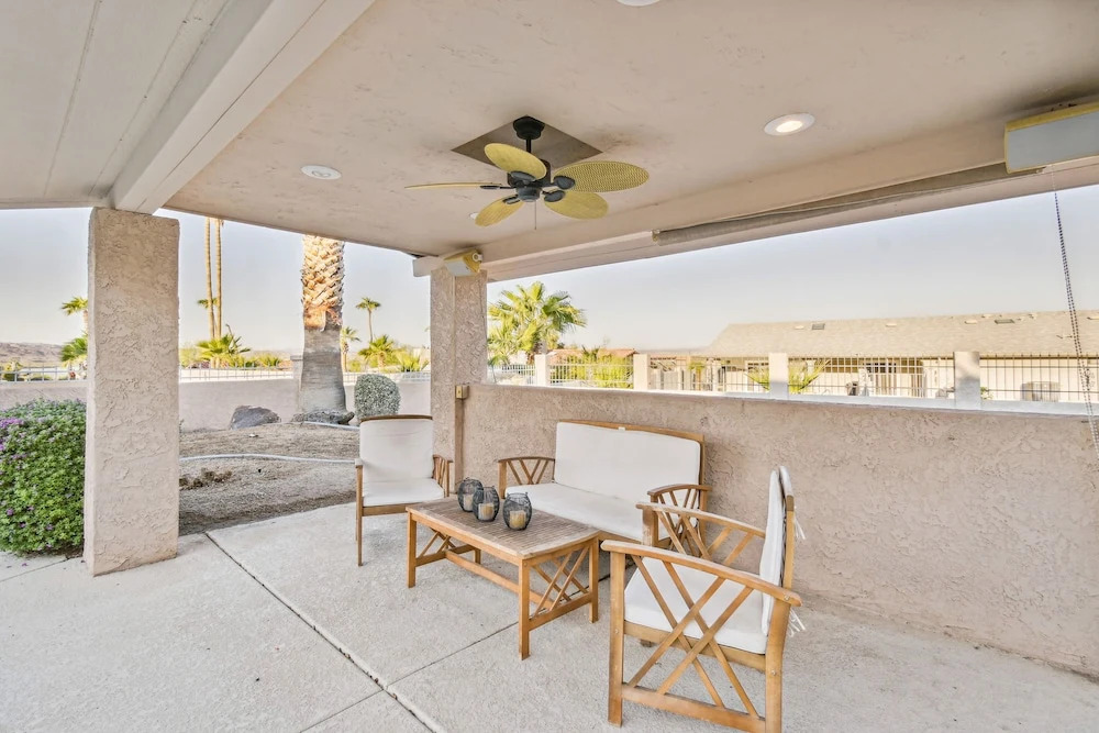 1 Mi to Beach: Lake Havasu Oasis w/ Lake View