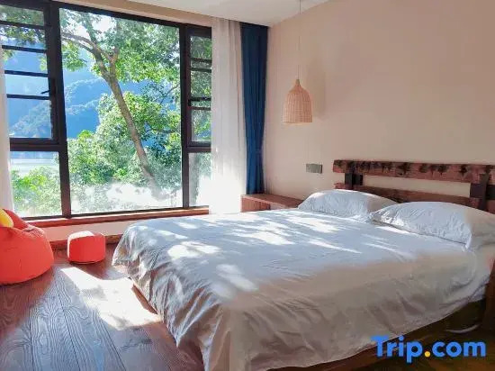 Shanlan · Linjiang Homestay