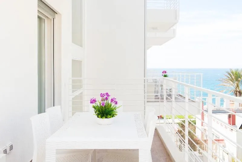 Galileo Suites  Apartments