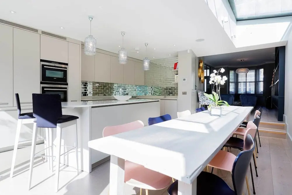 Veeve - Balham Boutique