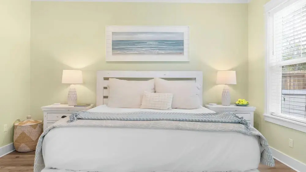 Priv Heated Pool + Hot Tub, Boat-friendly, Sleeps 16! Good Times by Avantstay