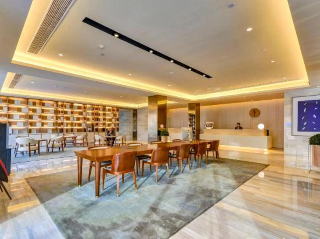 Tangshan Nanyuan Business Hotel
