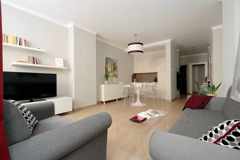 T2 Piazzetta Margutta T2 - My Extra Home