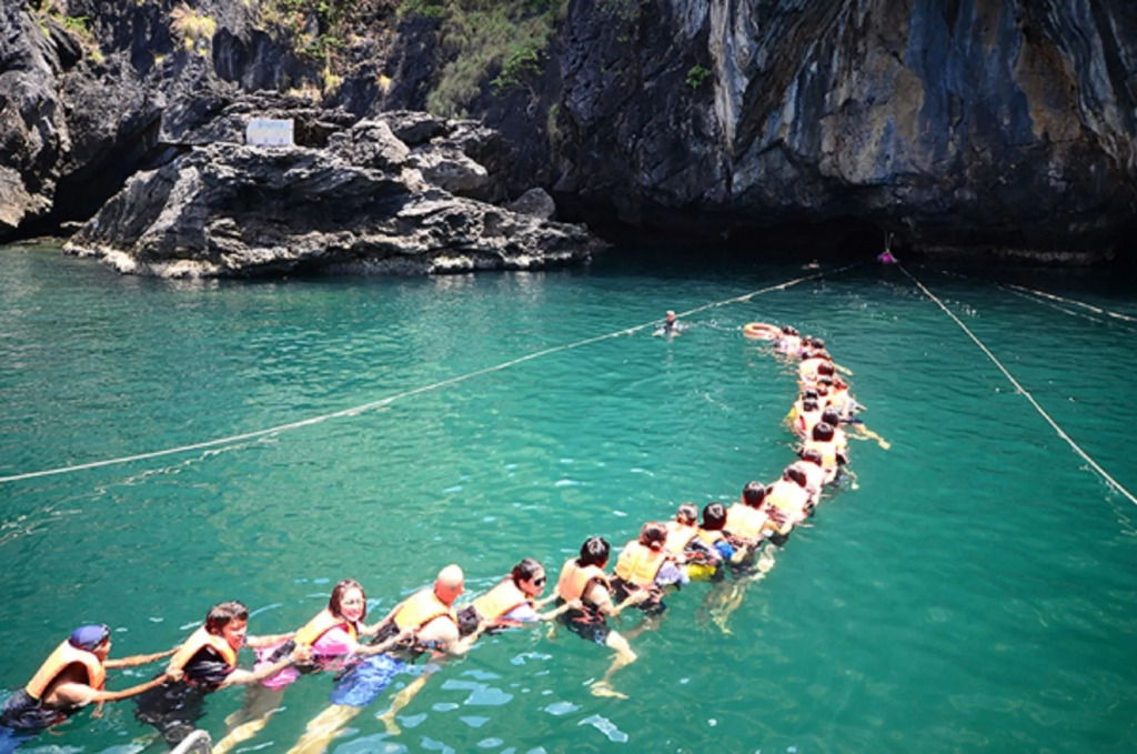 Lanta A&J Klong Khong Beach