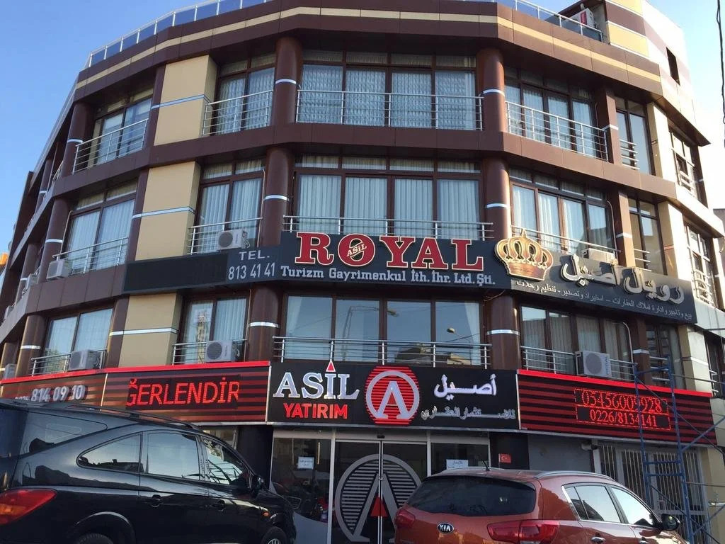 Royal Hotel