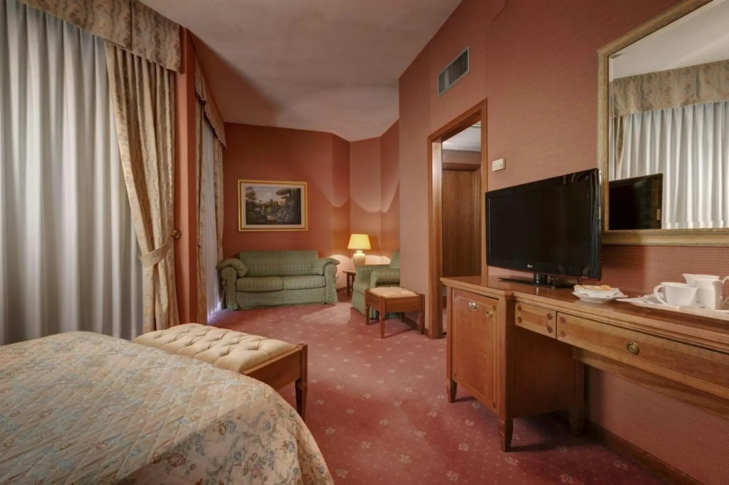 Borgo Palace Hotel