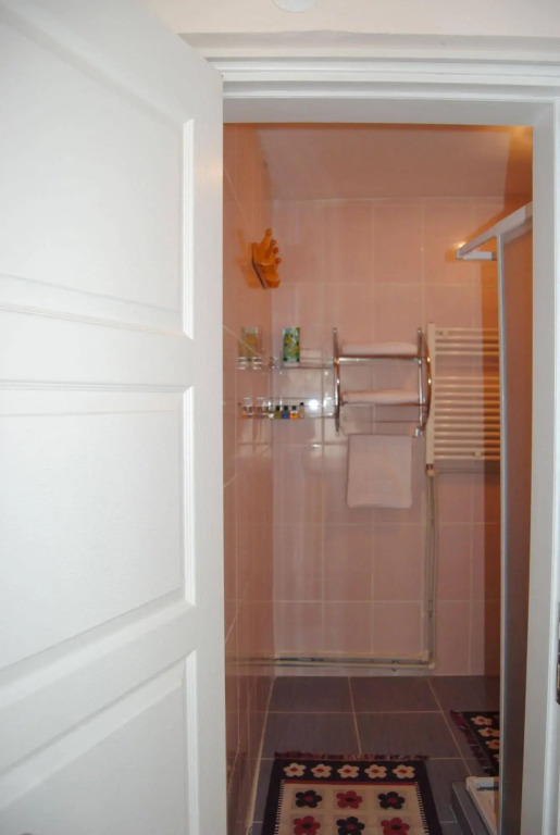 Falcon Suite