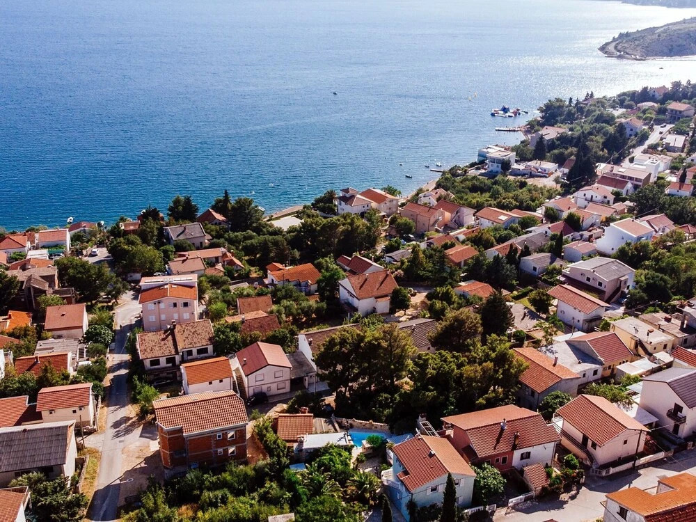 Beautiful Holiday Home With Private Pool, Nice Garden With Relax Area, Taverne