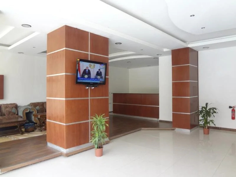 Al Berwaz Hotel Suites
