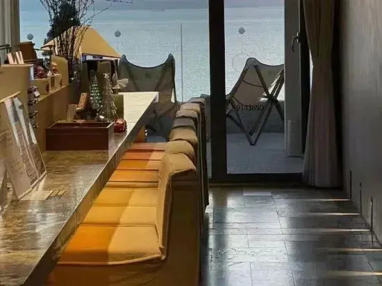 Mianmian Shanju·Parent-child Seaview Holiday Apartment (Dadonghai Banshan Peninsula Branch)