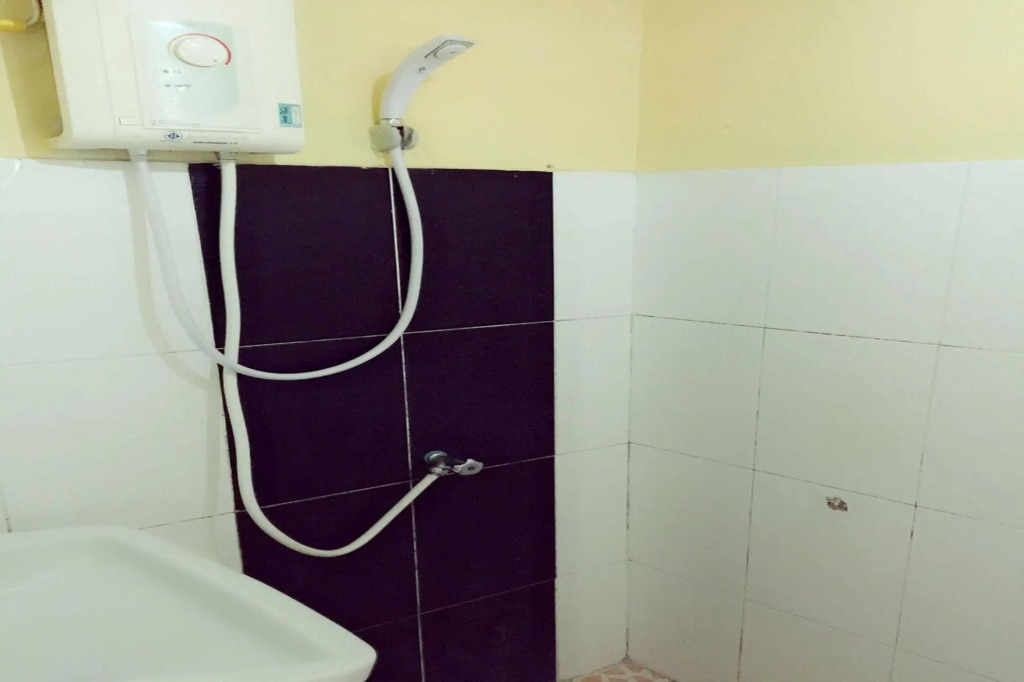Lalit Guesthouse 2